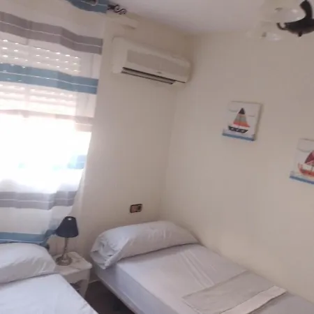 Cala Del Pino Apartament *