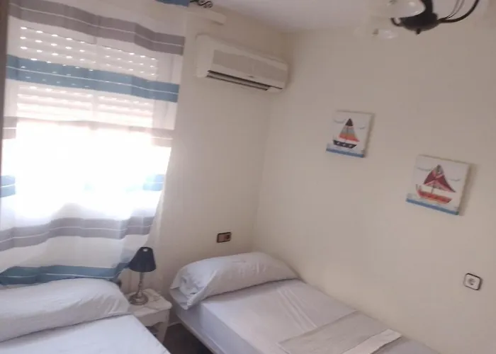 Cala Del Pino דירה *